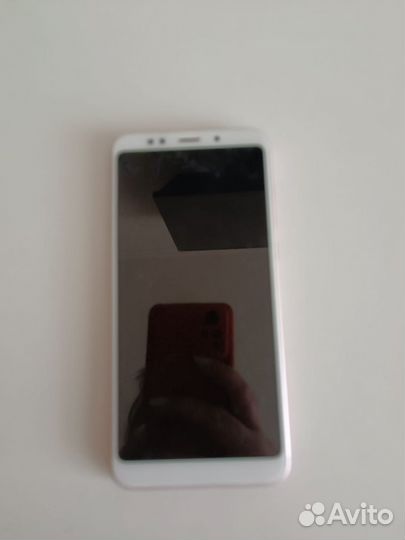 Xiaomi Redmi 5 Plus, 4/64 ГБ