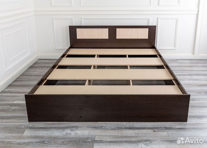 Кровать + матрас 160х200