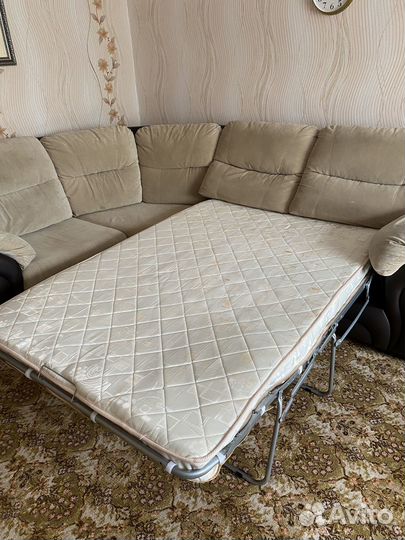 Большой угловой диван бу