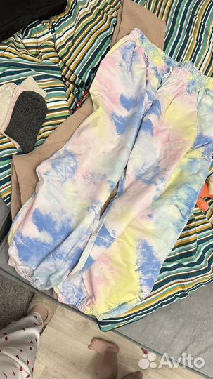 Вещицы пакетом на девушку