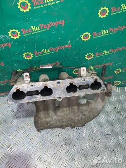 Впускной коллектор Kia Spectra