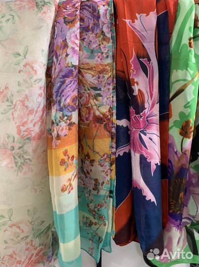 Перчатки кожаные женские, шарфы, платки