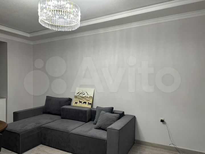 1-к. квартира, 54 м², 8/9 эт.