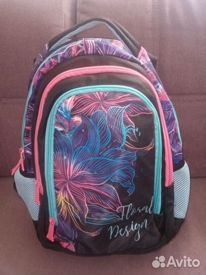 Школьный рюкзак