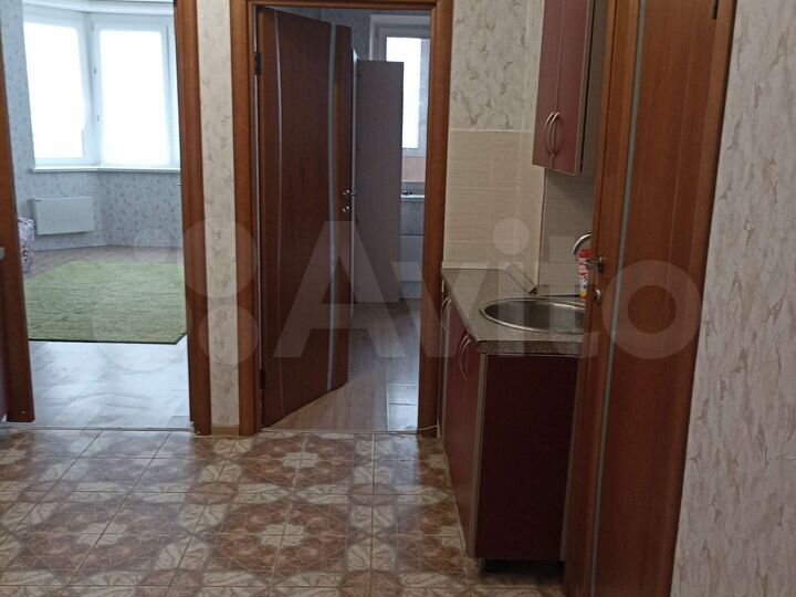 2-к. квартира, 40 м², 13/17 эт.