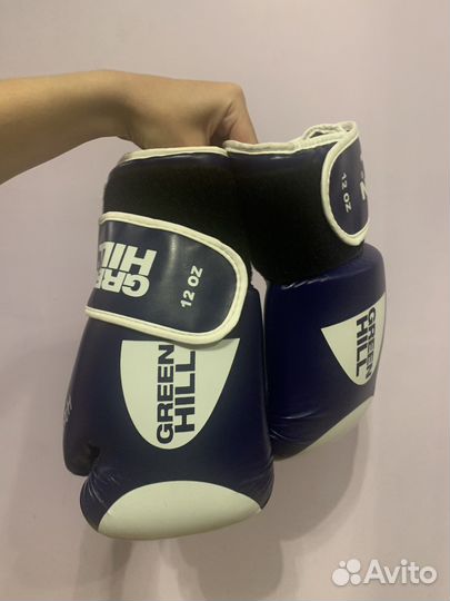 Боксерские перчатки 12 oz