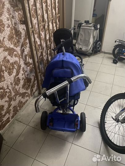 Трехколесный велосипед