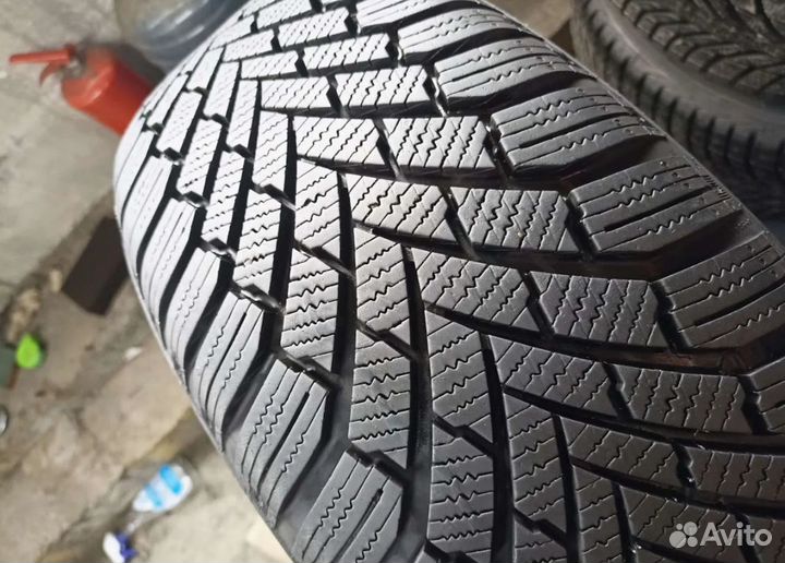 Continental ContiWinterContact TS 860S 205/55 R16 91H