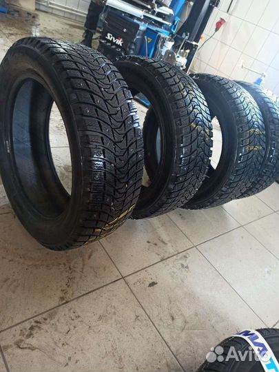 Michelin X-Ice North 3 195/55 R16