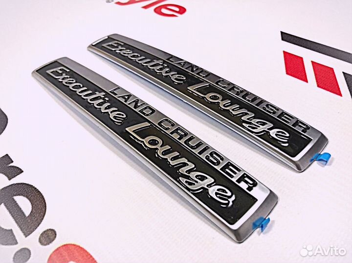 Эмблема Executive Lounge