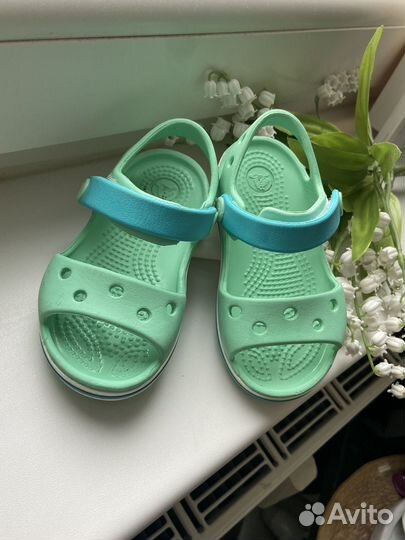 Сандалии crocs детские