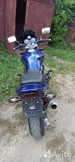 Honda cb400 vtec 1
