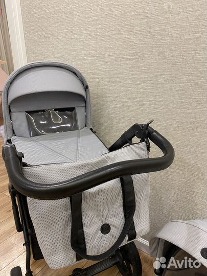 Коляска 2 в 1 Roan Bass Next