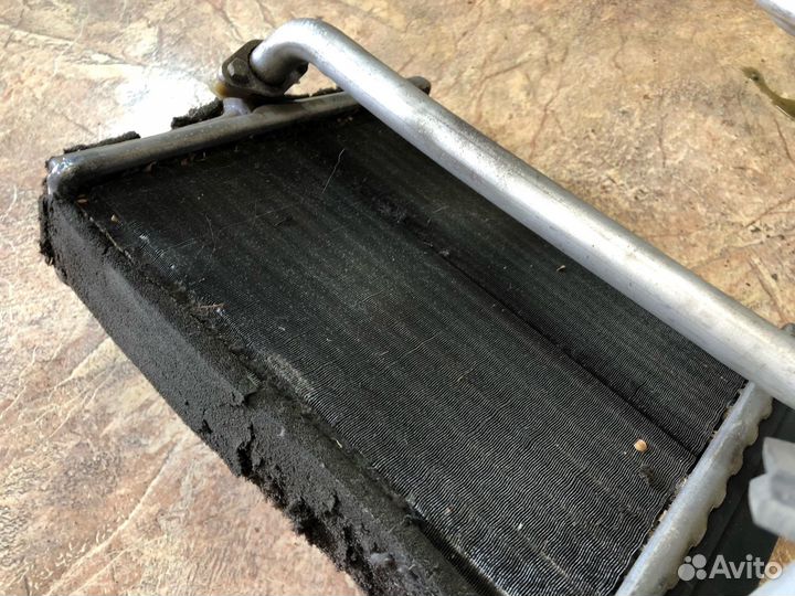 Радиатор печки без кондиционера W124 оригинал