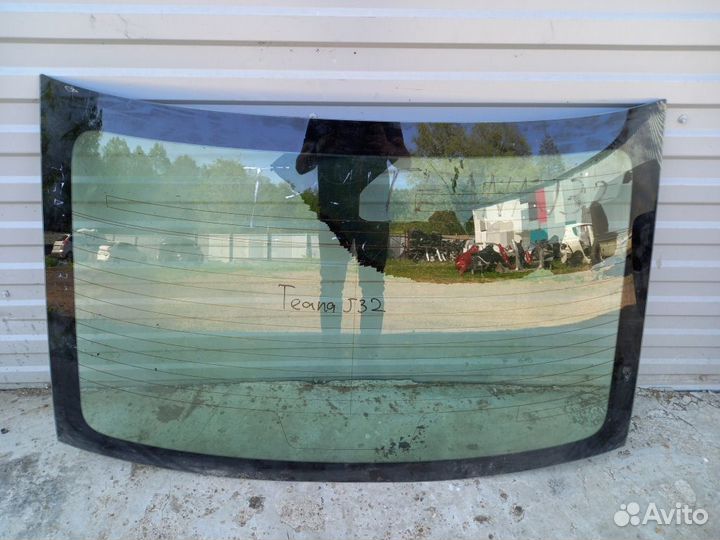 Стекло заднее Nissan Teana J32 2008-2013