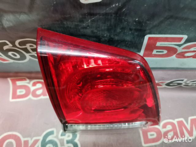 Фонарь задний левый Toyota Land Cruiser