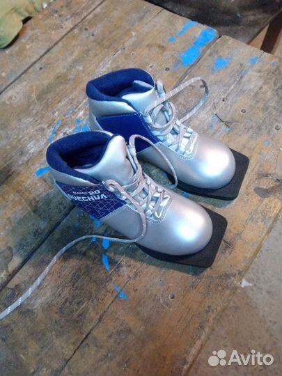 Лыжные ботинки 32 размер