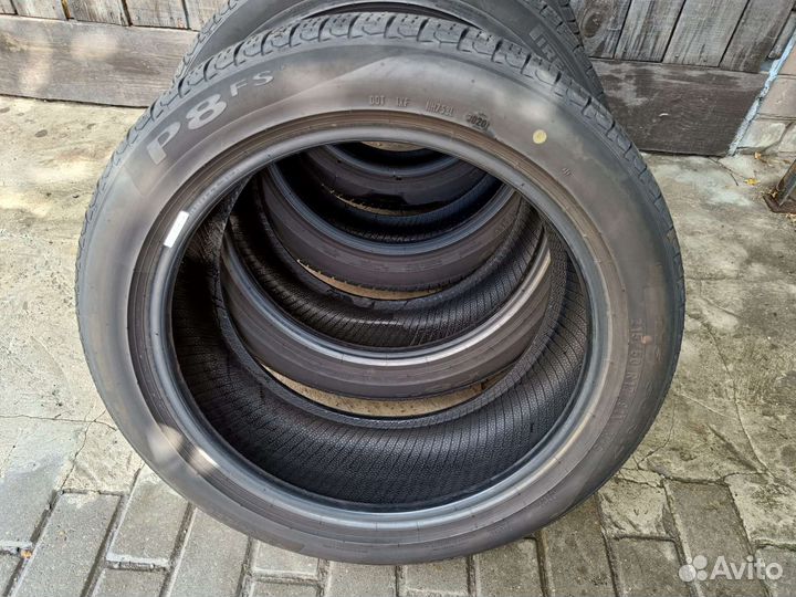Pirelli P8FS 215/50 R17