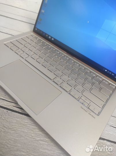 Ультрабук Asus Zenbook, как новый