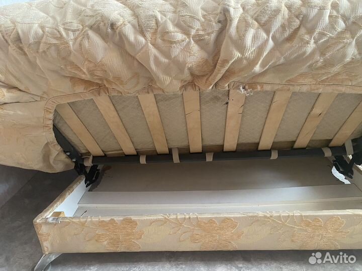 Диван клик кляк бу