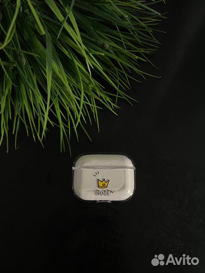 Чехол для наушников Apple AirPods Pro