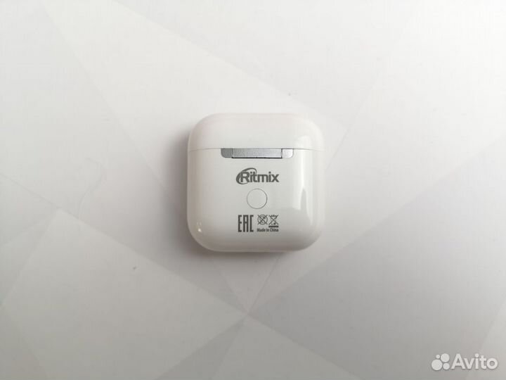 Bluetooth наушники Ritmix RH 870 BTH TWS White