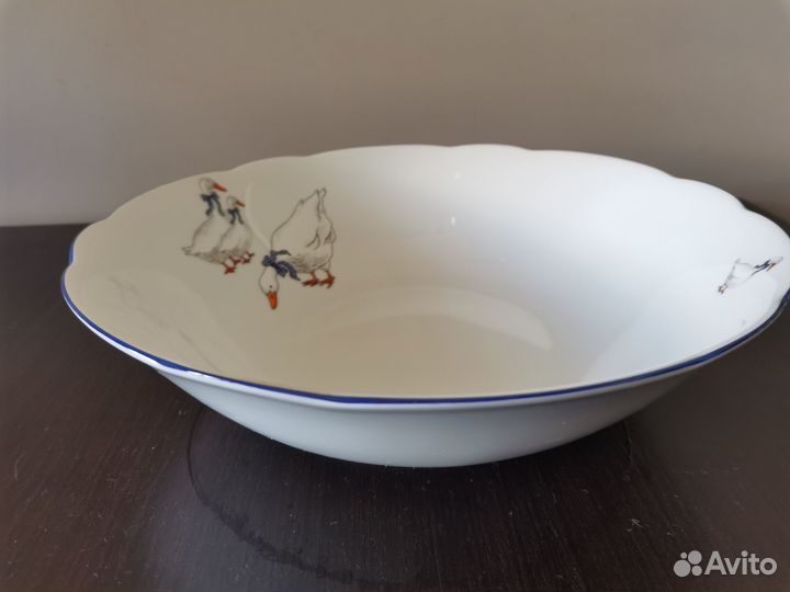 Фарфоровая посуда Гуси Столовый сервиз