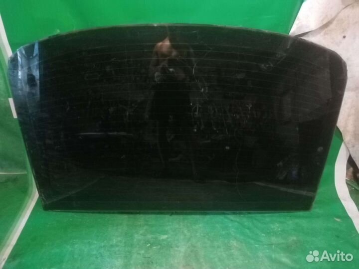 Стекло заднее лобовое BMW7 E65 730i 2003