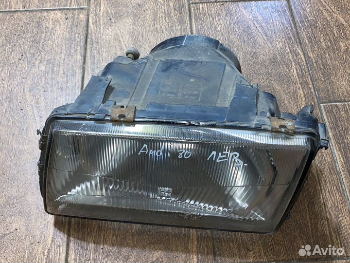 Фара левая Audi 80