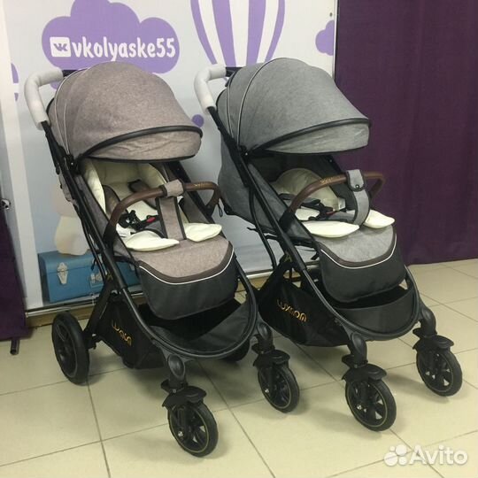 Прогулочная коляска с большими колёсами