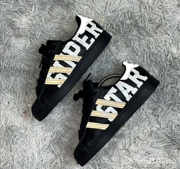 Adidas superstar big logo