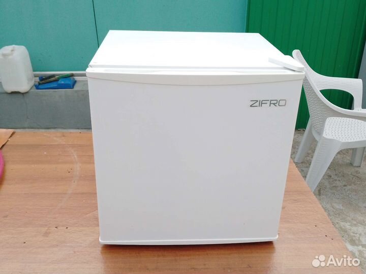 Холодильник бу