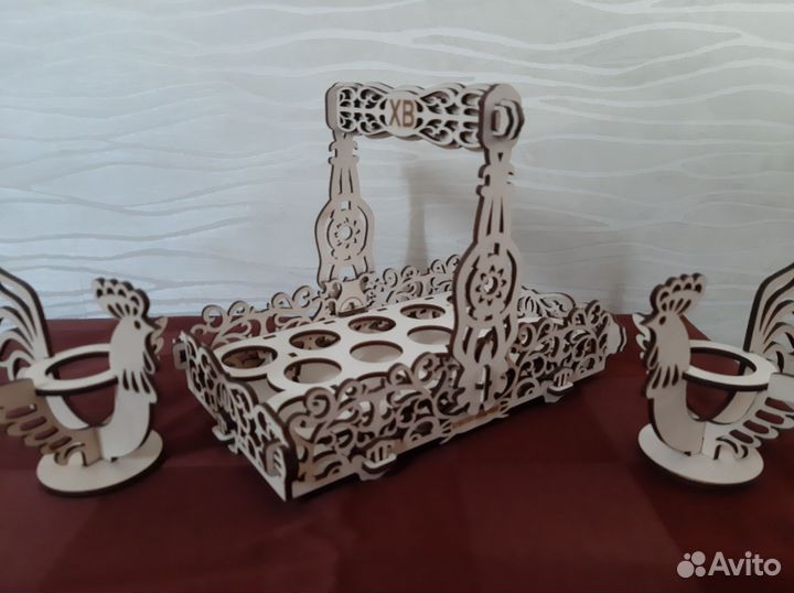 Пасхальная подставка под яйца и кулич