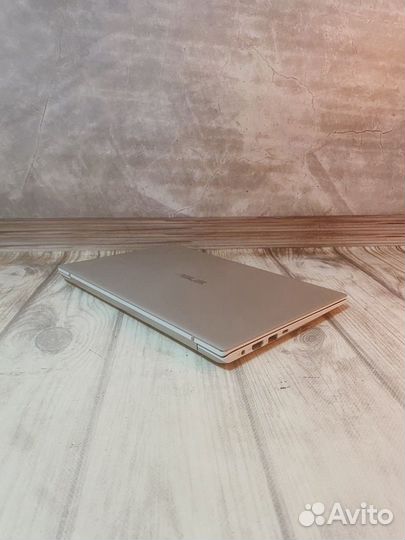 Ультрабук Asus / Соre i5 / 256gb SSD / Grарhiсs