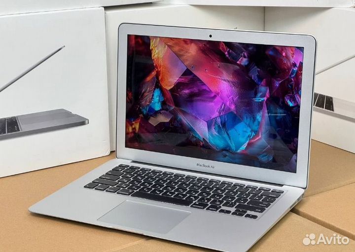 Apple MacBook Air 13 2015 i5 128GB 1 год