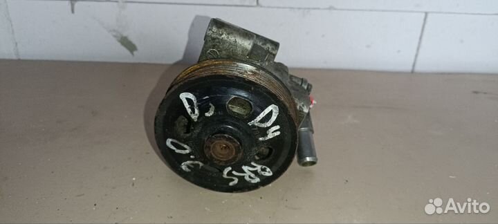 Насос Гур Land rover Discovery 4