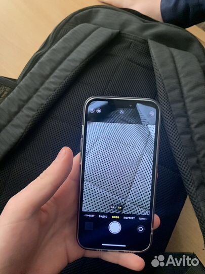 Мобильные телефоны бу iPhone 13