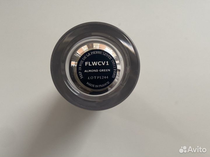 Atelier paris Тон флюид зеленый водостойкий