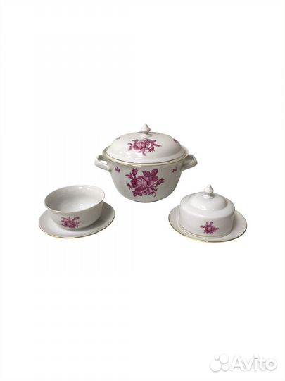 Столовый сервиз 