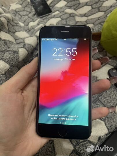 Телефон iPhone 6