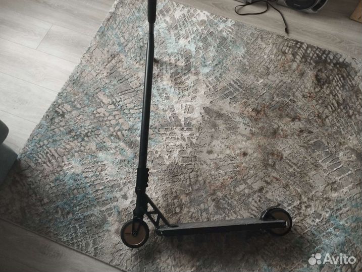 Запчасти на трюковой самокат