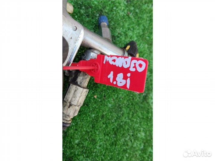 Топливная рампа Ford Mondeo 1.8 2002