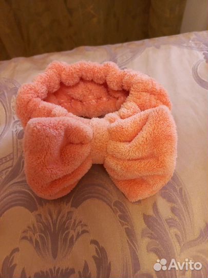 Косметическая повязка на голову