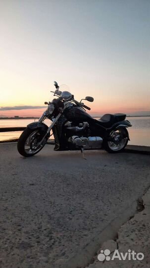 Suzuki Boulevard m109r