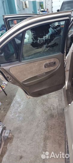 Двери на nissan primera Р10