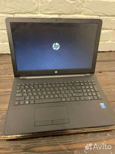 HP 15-bs145ur ноутбук с SSD 256gb, 4-x ядерный Cor