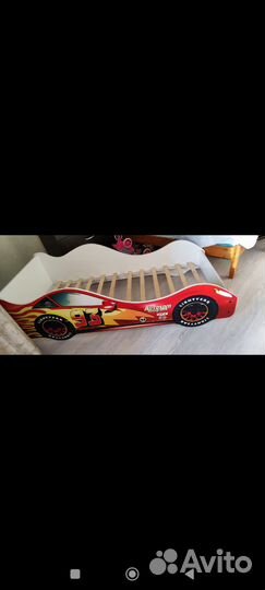 Детская кровать машина с матрасом