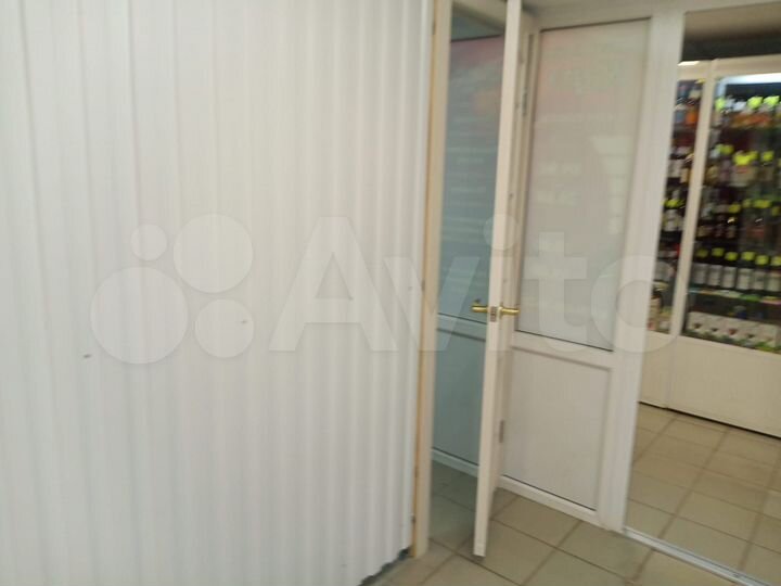 Торговая площадь, 32 м²