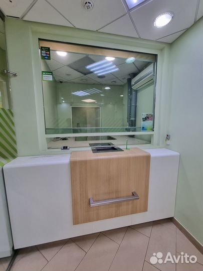 Стекло бронированное с латком