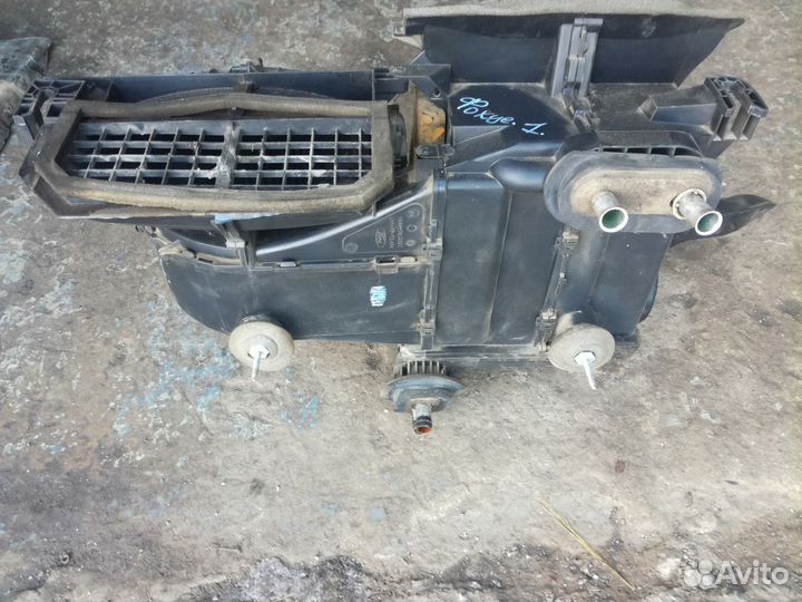 Корпус печки Форд Фокус 1